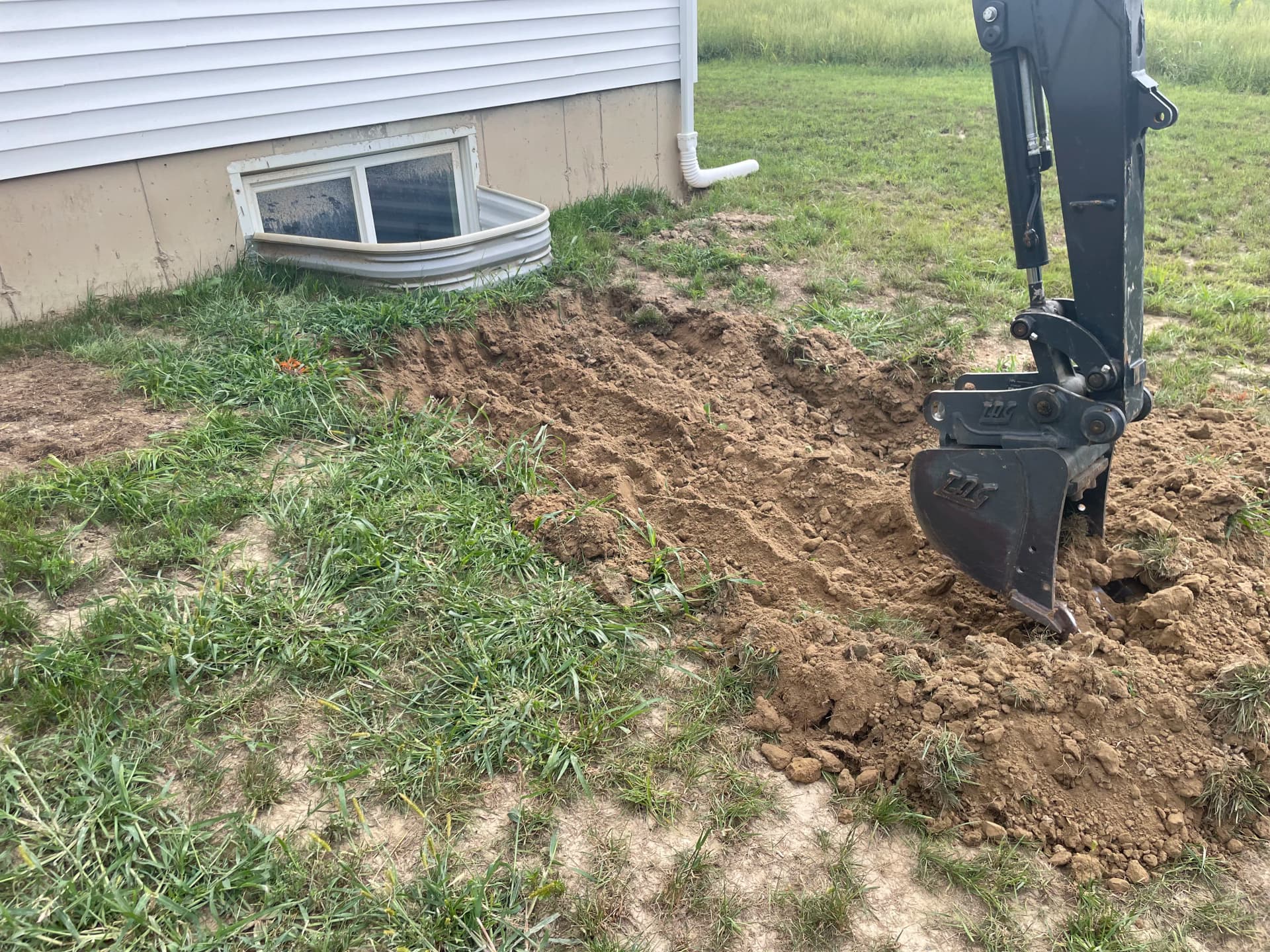 Gallery photos for Paver Sidewalk and Hot Tub Pad Install in Mechanicville: Image #3