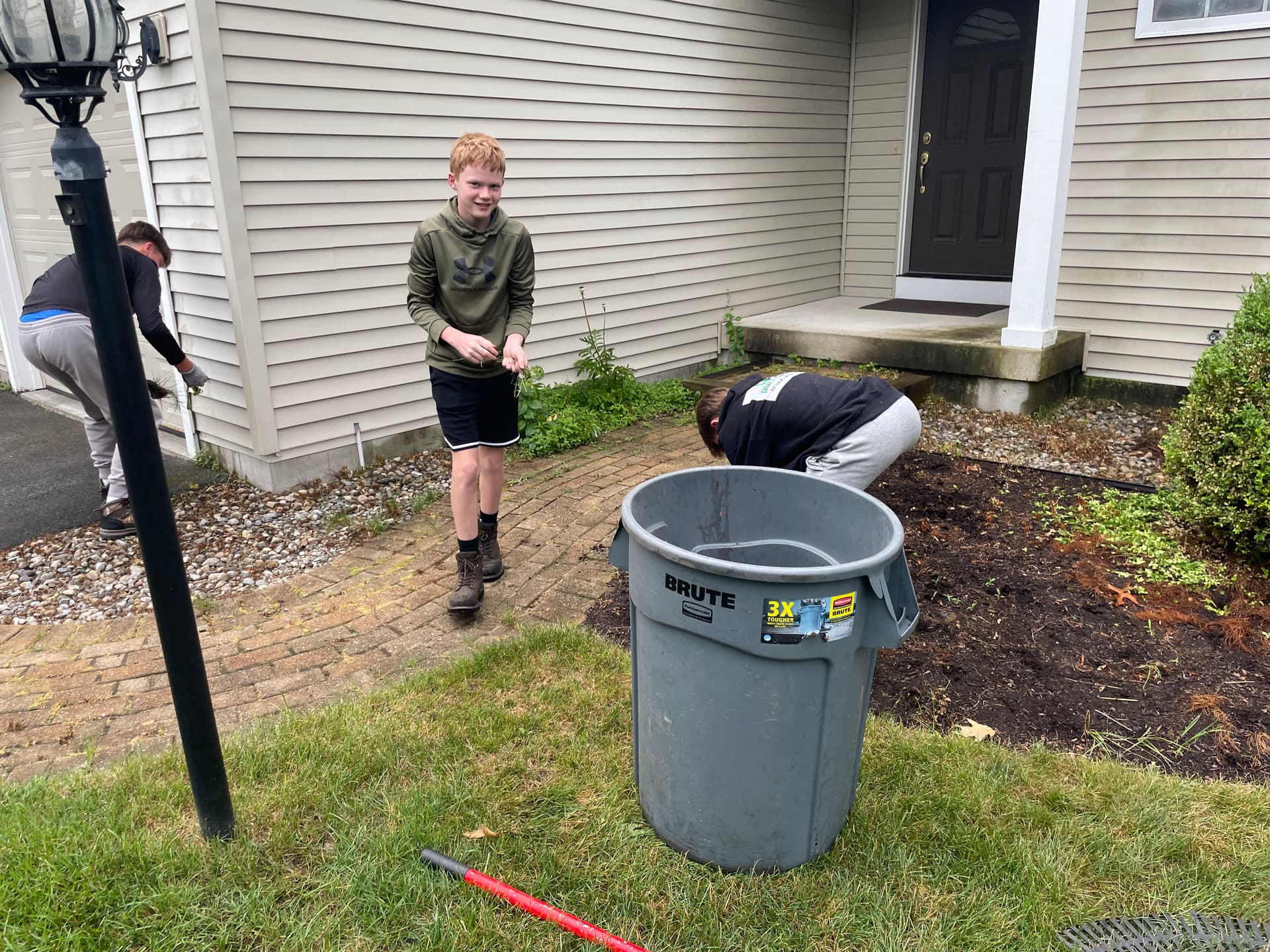 Landscape Bed Rehab and Fresh Mulch in Fort Edward NY