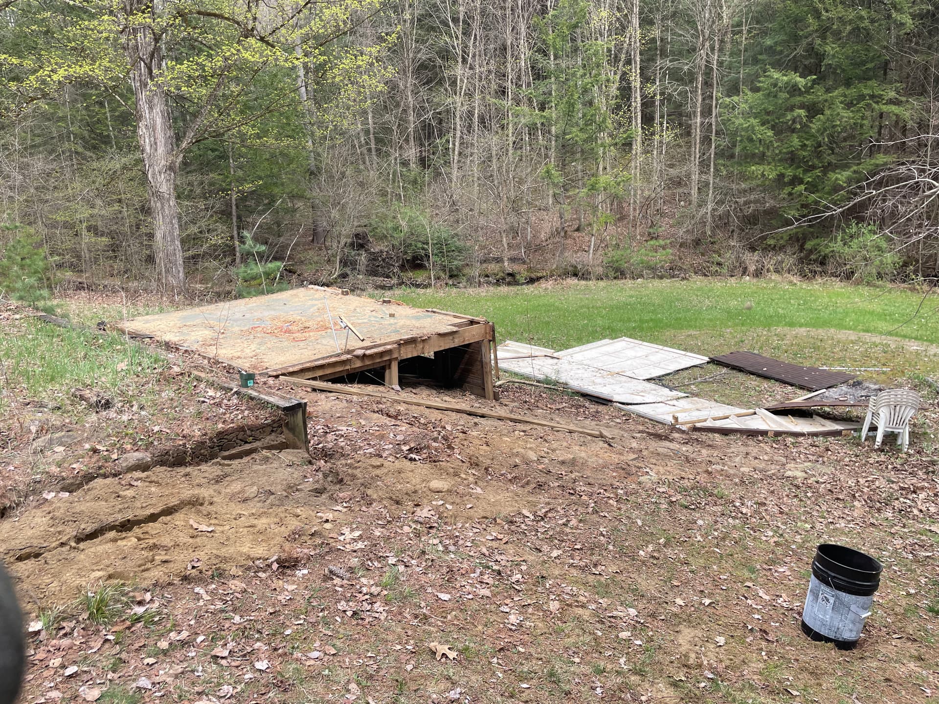 Gallery photos for Screened Porch Removal Deck Demo and Property Cleanup in West Fort Ann: Image #2